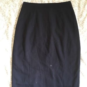 H&M pencil skirt. Navy blue